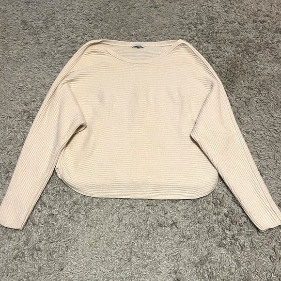 Babaton Aritzia Ivory Wool Cashmere Boxy Knit Sweater Womens sz M Dolman Sleeve - Picture 1 of 4